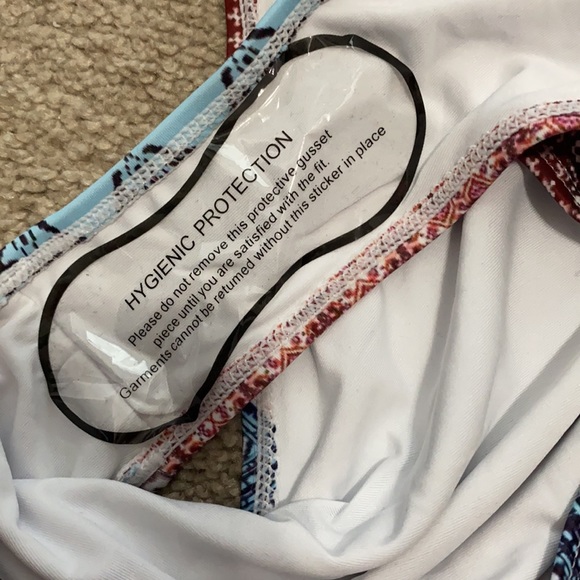 Cupshe one piece swim suit. - Picture 3 of 5